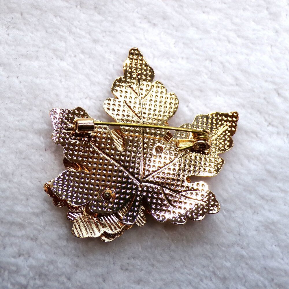 **HOST PICK** Fall Leaves Brooch 1 3/4" Enamel & Gold - Picture 4 of 5